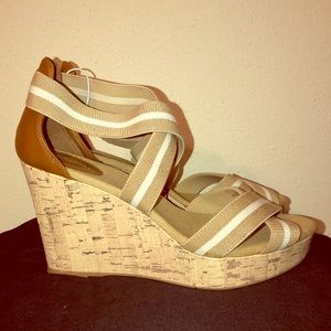 NWT Espadrille Sandals size 11